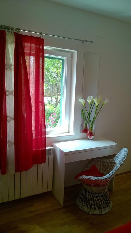 Cozy New Flat For 2 Or 3 Apartment Hvar Town Bagian luar foto