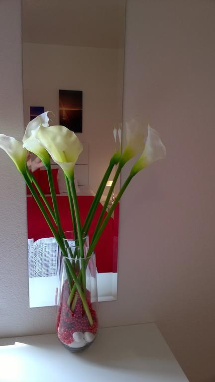 Cozy New Flat For 2 Or 3 Apartment Hvar Town Bagian luar foto
